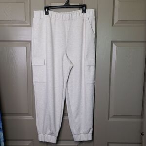 NWT Express High Rise Cream Cargo So Soft Joggers Size XL